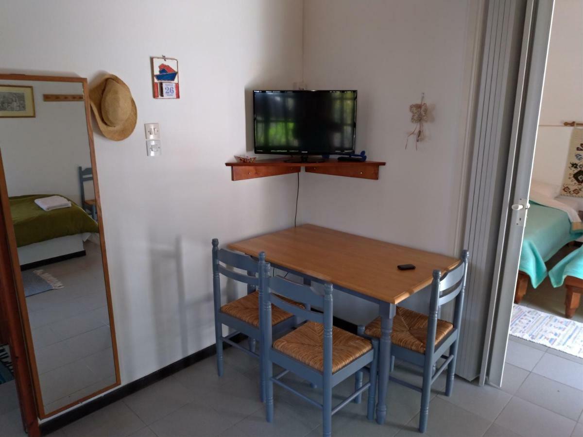 Persefoni House Villa Áfissos Luaran gambar
